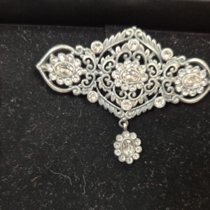 Aderezo infantil Maximo Betro plata envejecida