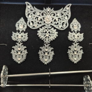 Aderezo plata envejecida adulta